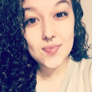 Meet your Posher, Sierra